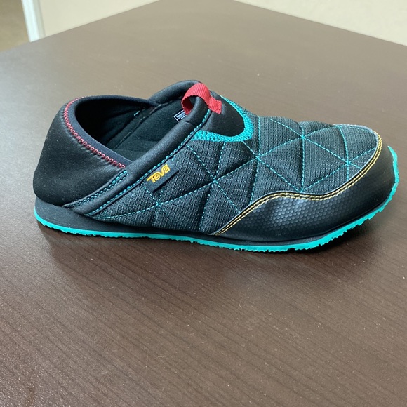 NWT Youth Teva Y Reember Shoe MSRP - Picture 4 of 6